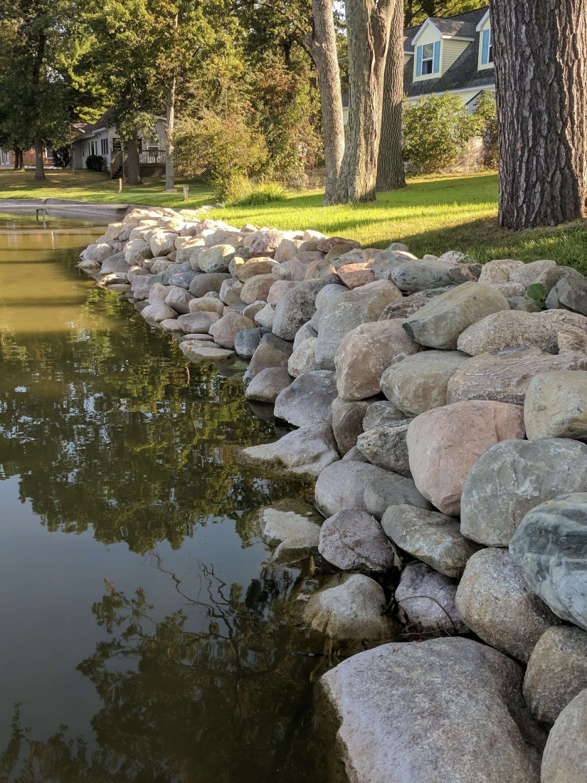 Seawall Construction in Milford, MI | Pond Place of Michigan - Boulder_Seawall